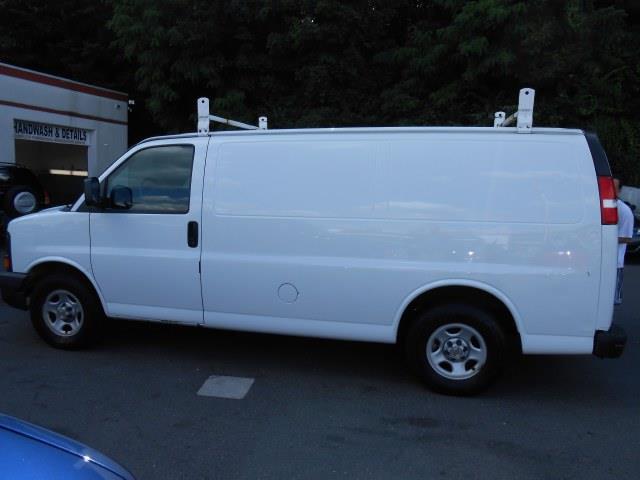 Chevrolet Express Z71- 4X4 Passenger Van