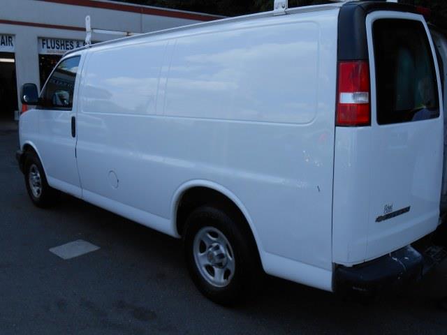 Chevrolet Express 2004 photo 3