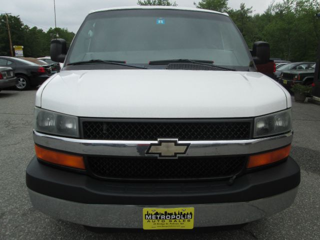 Chevrolet Express 2004 photo 3