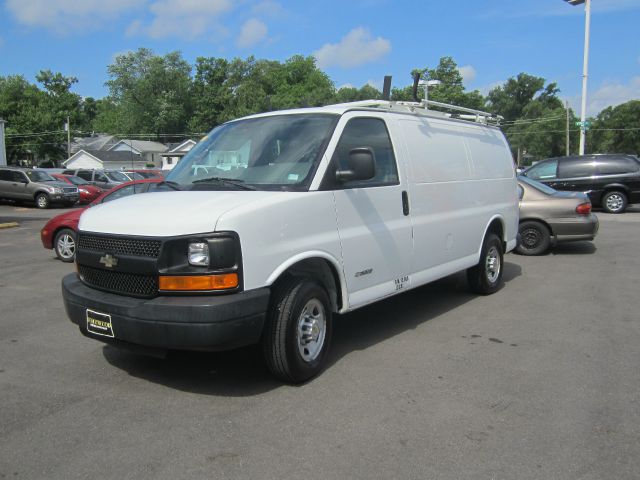 Chevrolet Express 2004 photo 14