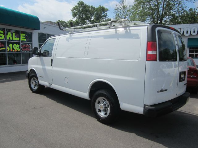 Chevrolet Express 2004 photo 8