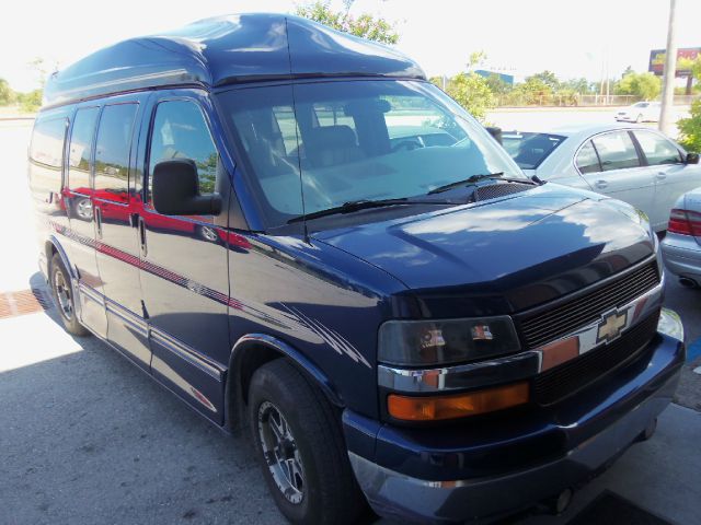 Chevrolet Express 2004 photo 9