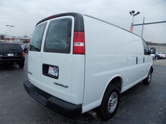 Chevrolet Express 2004 photo 4