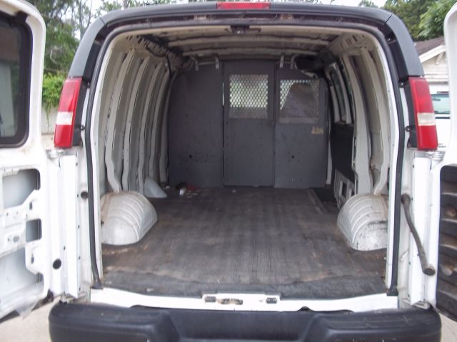 Chevrolet Express 2004 photo 6