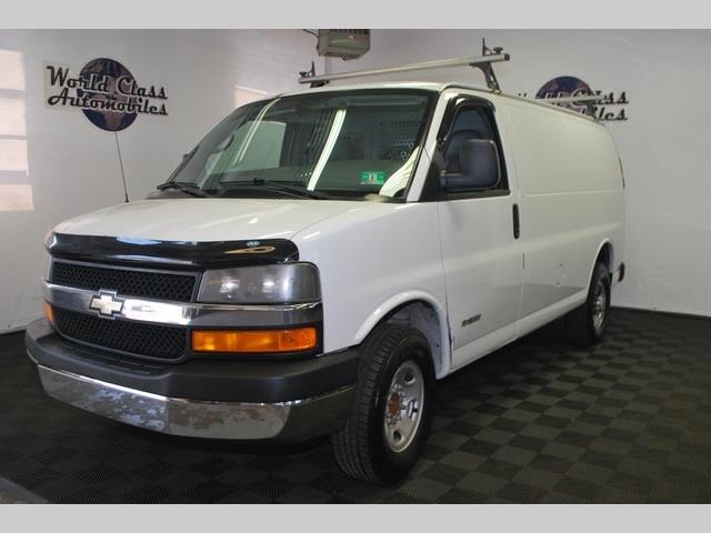 Chevrolet Express 2004 photo 1