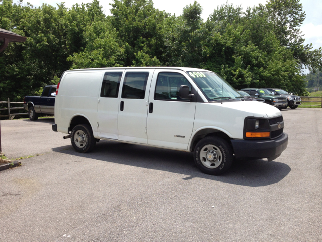 Chevrolet Express Coupe 4D Passenger Van