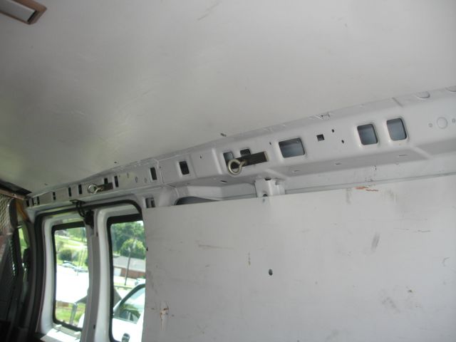 Chevrolet Express 2004 photo 4