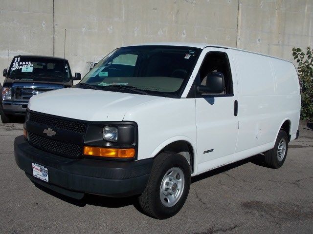 Chevrolet Express 2004 photo 1