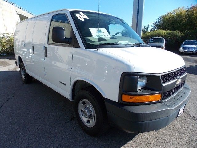 Chevrolet Express 2004 photo 3