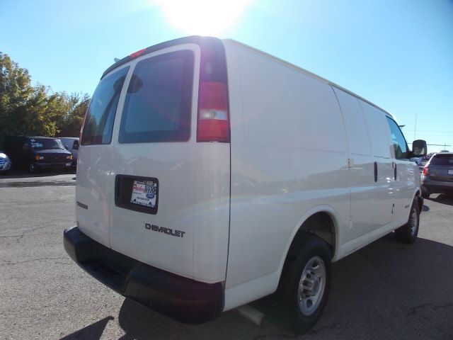 Chevrolet Express 2004 photo 4