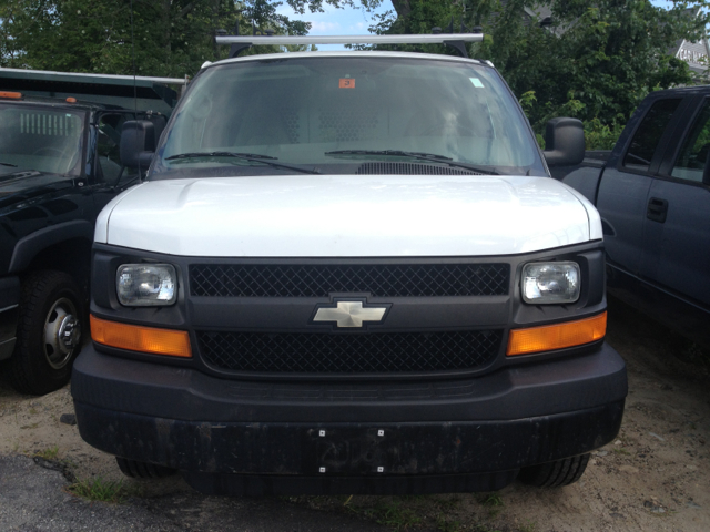 Chevrolet Express 2005 photo 2