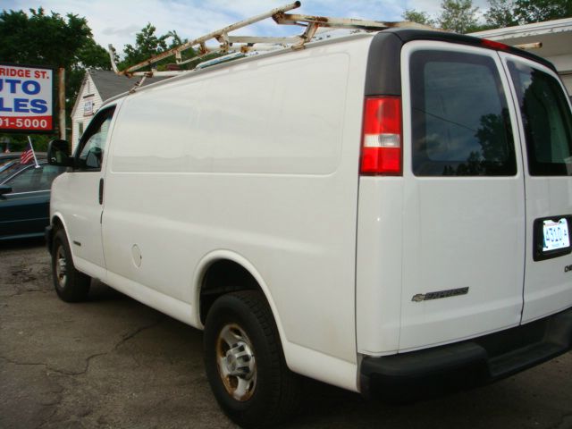 Chevrolet Express 2005 photo 3