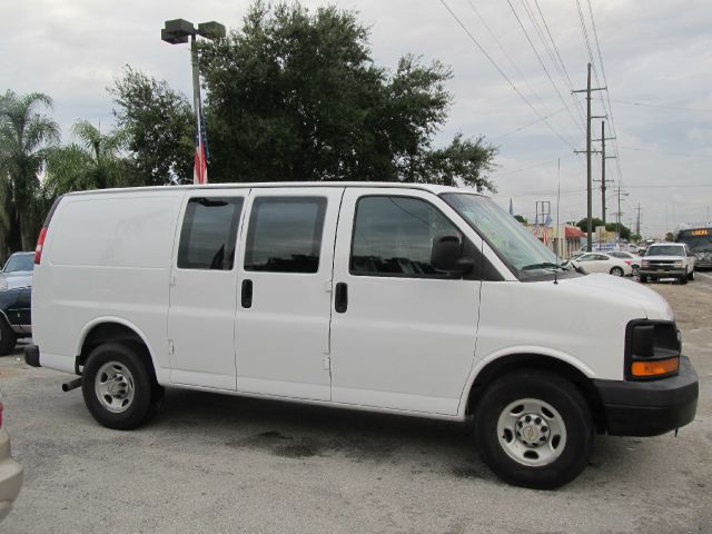 Chevrolet Express 2005 photo 3