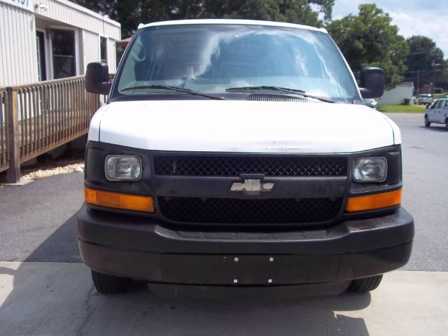 Chevrolet Express 2005 photo 1