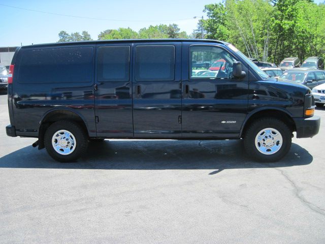 Chevrolet Express REG WB Passenger Van