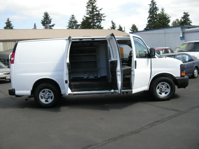 Chevrolet Express 2005 photo 9