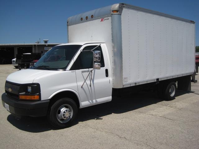 Chevrolet Express Leather / Sunroof Passenger Van