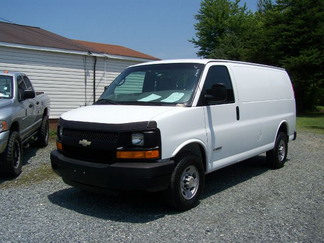 Chevrolet Express 2005 photo 1