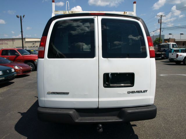 Chevrolet Express Coupe 4D Passenger Van