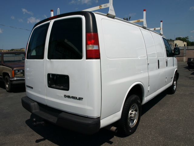 Chevrolet Express 2005 photo 3