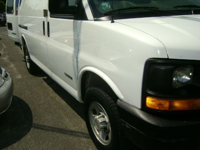 Chevrolet Express 2005 photo 15