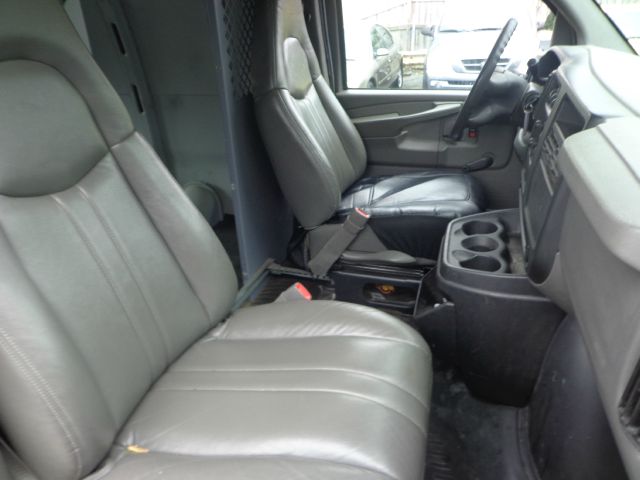 Chevrolet Express 2005 photo 12