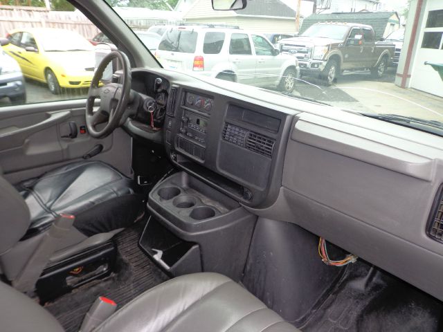 Chevrolet Express 2005 photo 5