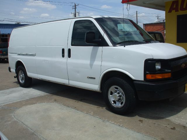 Chevrolet Express 2005 photo 3