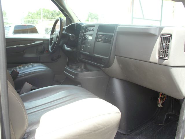 Chevrolet Express Coupe 4D Passenger Van