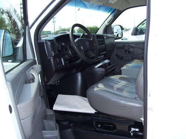 Chevrolet Express SL AWD CVT Leatherroof Unspecified