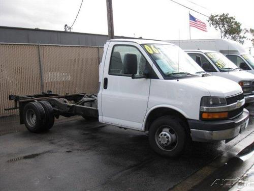 Chevrolet Express 2006 photo 2