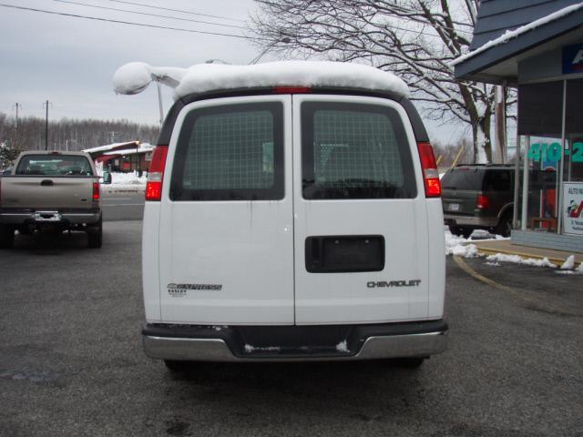 Chevrolet Express 2006 photo 2