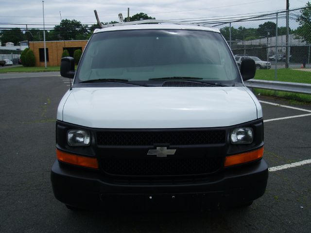 Chevrolet Express 2006 photo 24