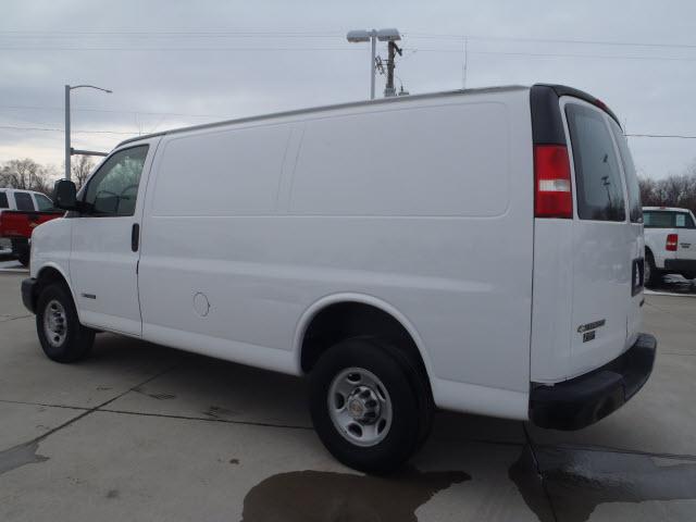 Chevrolet Express Limited Sport Utility 4D Passenger Van