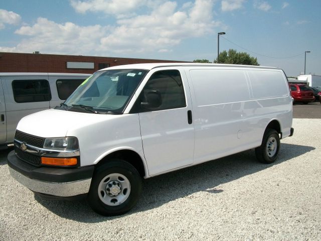 Chevrolet Express 2006 photo 2