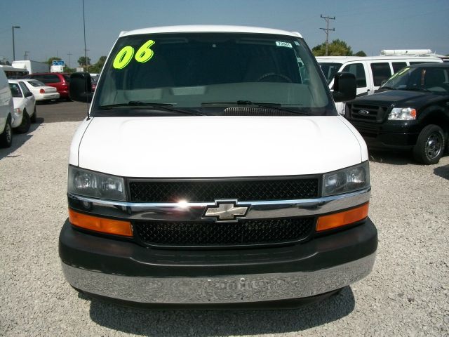 Chevrolet Express 2006 photo 3