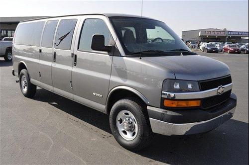 Chevrolet Express 2006 photo 2