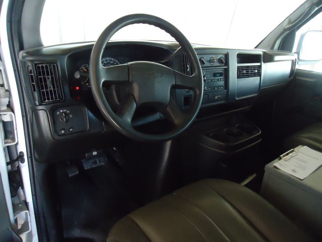 Chevrolet Express 2006 photo 12