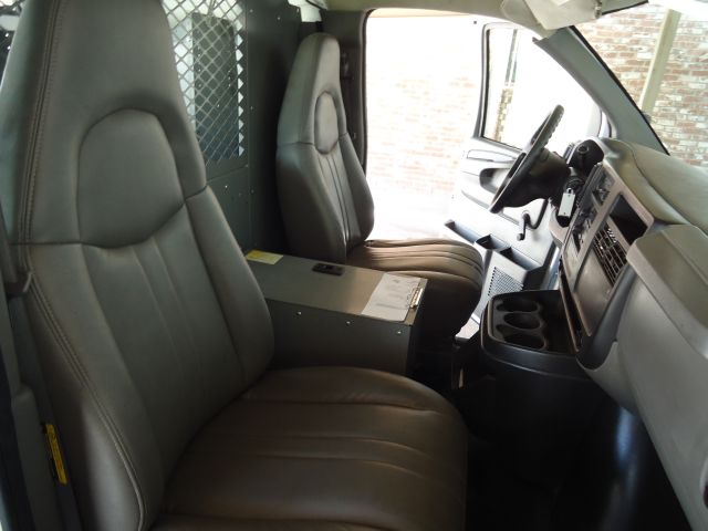 Chevrolet Express 2006 photo 23