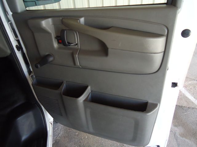 Chevrolet Express 2006 photo 26