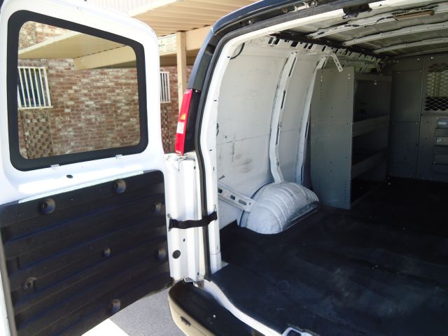 Chevrolet Express 2006 photo 28