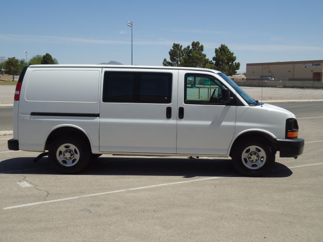 Chevrolet Express 2006 photo 39