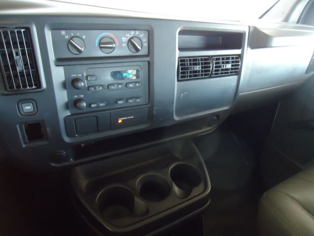 Chevrolet Express 2006 photo 47