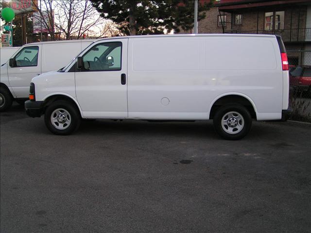 Chevrolet Express Overland 4X4 Cargo Van