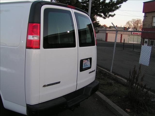 Chevrolet Express 2006 photo 1