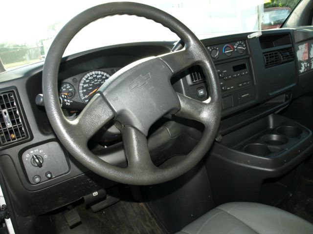 Chevrolet Express 2006 photo 12