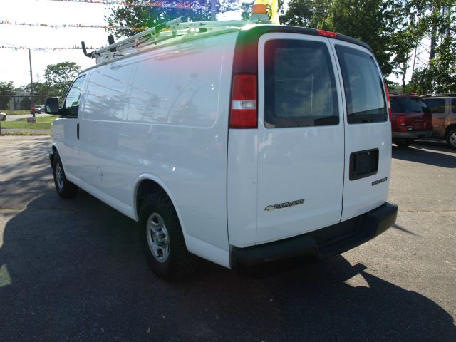 Chevrolet Express 2006 photo 19