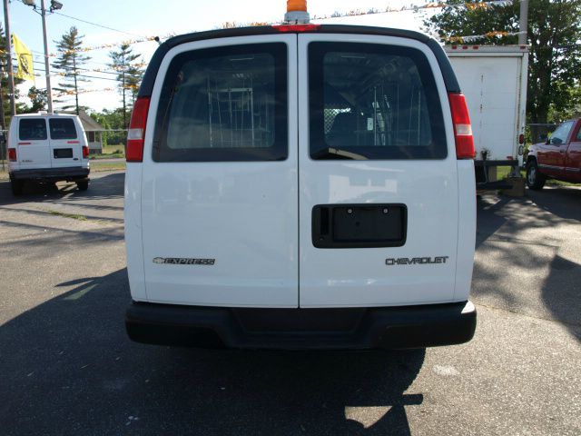 Chevrolet Express 2006 photo 20