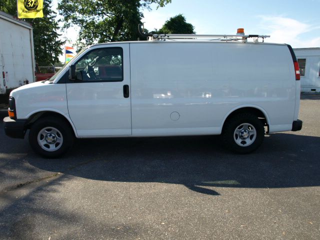 Chevrolet Express 2006 photo 22