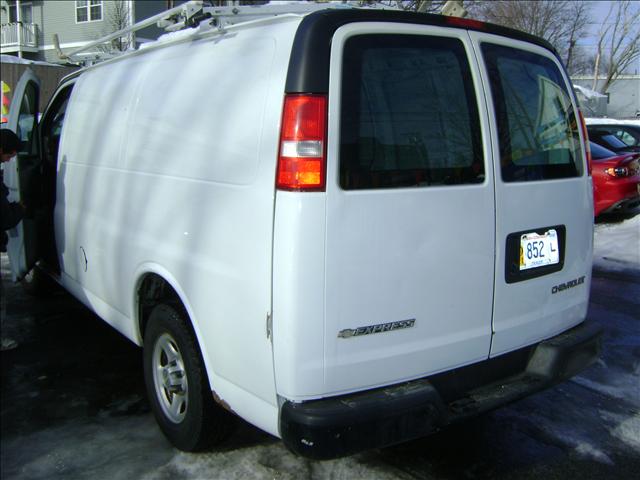 Chevrolet Express Base Passenger Van